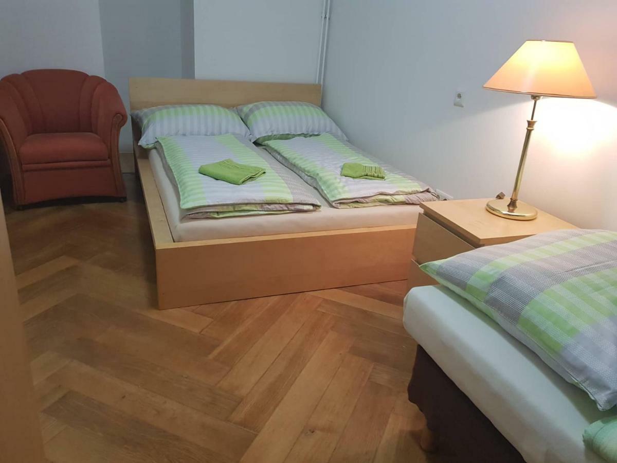 Ferienwohnung Schloessel 26/16 Vienna Exterior photo