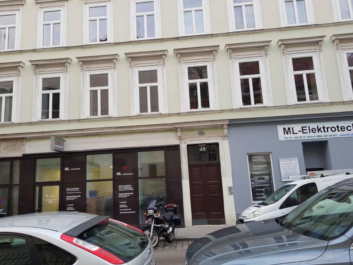 Ferienwohnung Schloessel 26/16 Vienna Exterior photo
